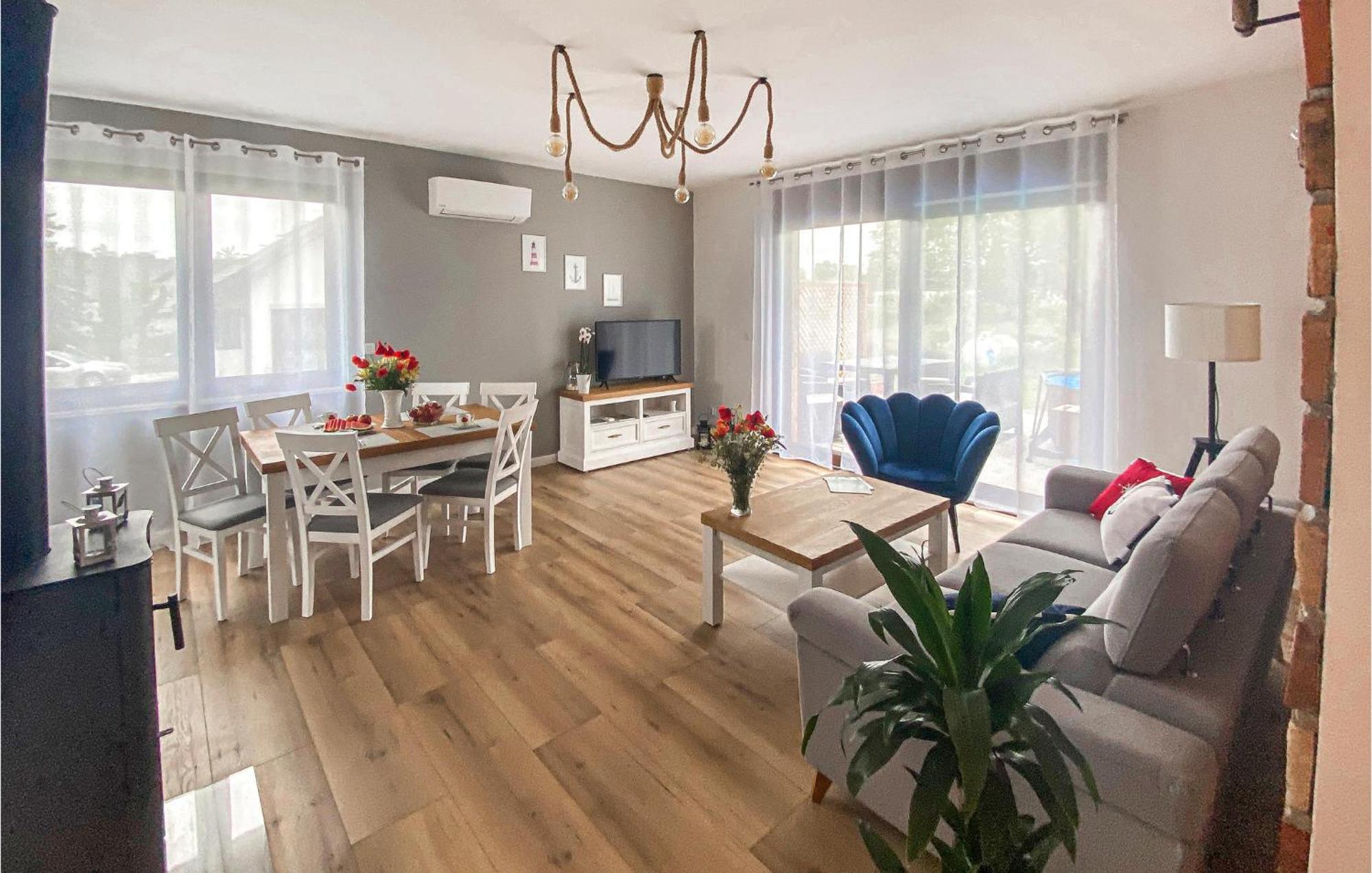 3 Bedroom Nice Home In Wisełka Extérieur photo